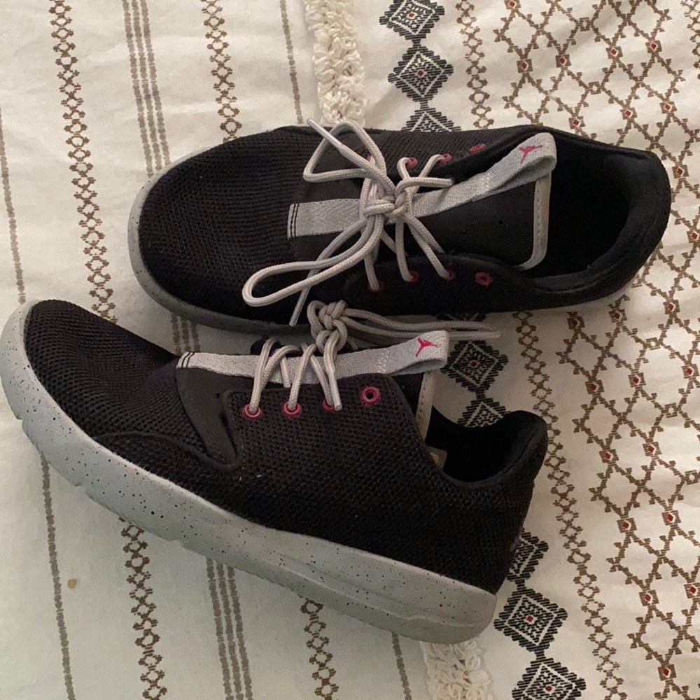 Jordan youth shoes